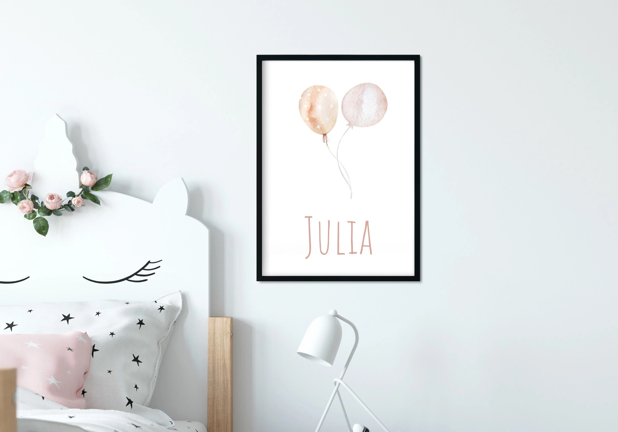 Poster ballons roses en aquarelle personnalisable avec le prénom Julia.