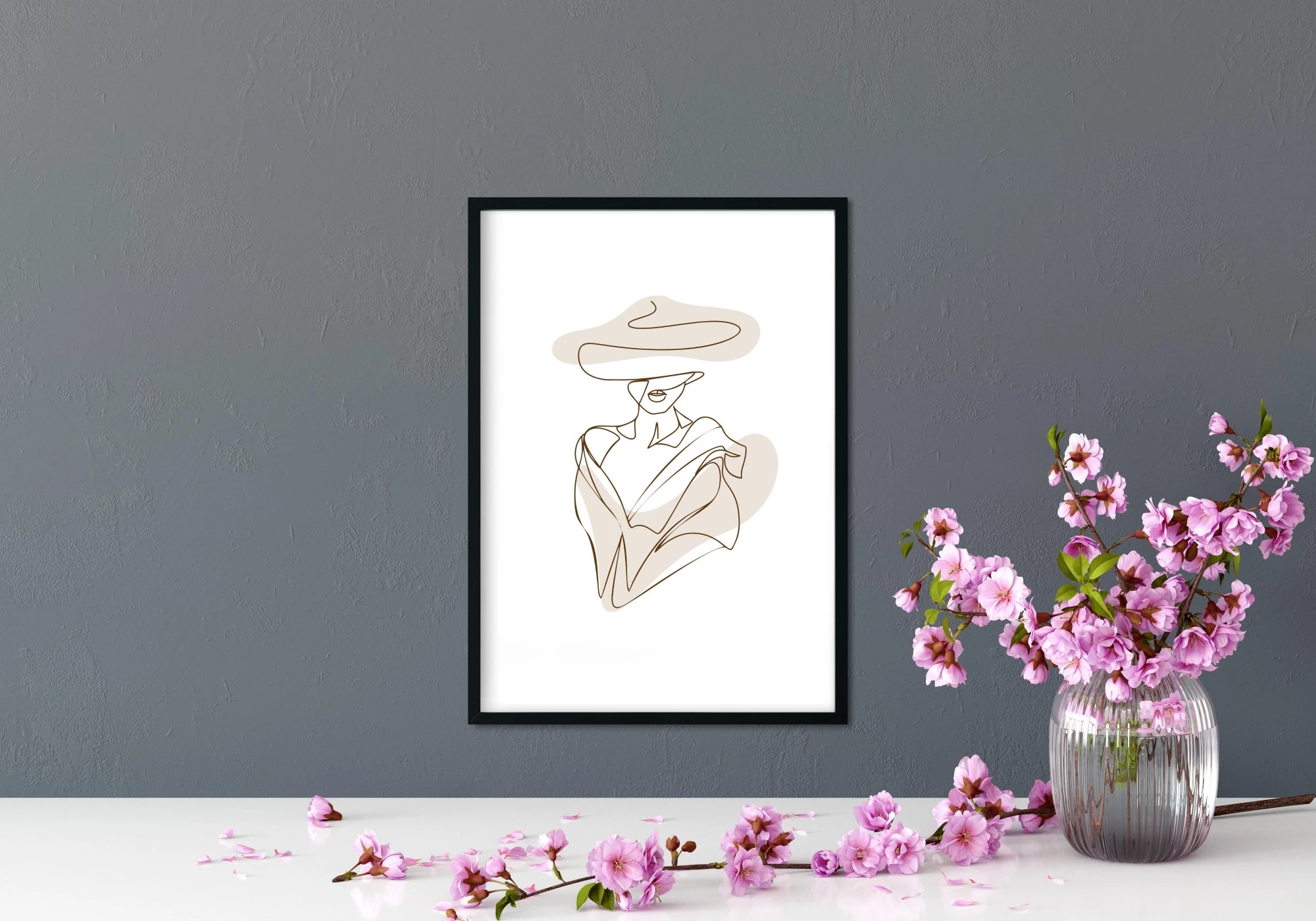 Poster femme au chapeau a larges bords et decollete plongeant