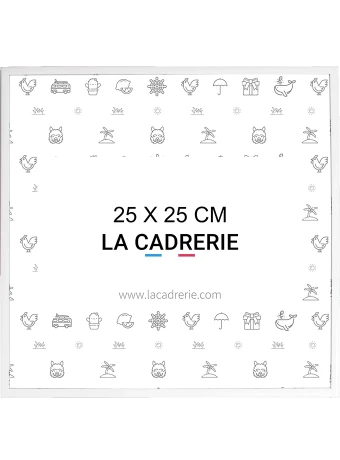 Découvrez notre élégant cadre 25x25cm en aluminium blanc, idéal pour sublimer posters et affiches. Ce cadre photo 25x25cm, au design moderne, rehausse votre décoration intérieure, ajoutant une touche sophistiquée à tout espace.
