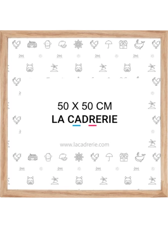 Cadre photo 50x50 cm en bois de chêne et de couleur naturelle.