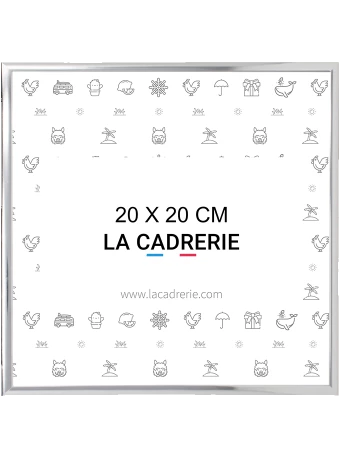 Découvrez notre élégant cadre 20x20cm en aluminium argenté, idéal pour sublimer posters et affiches. Ce cadre photo 20x20cm, au design moderne, rehausse votre décoration intérieure, ajoutant une touche sophistiquée à tout espace.