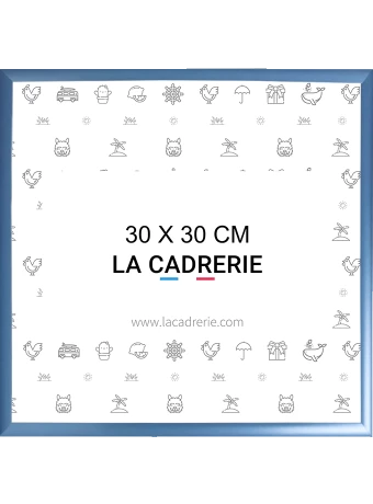 Découvrez notre élégant cadre 30x30 cm en aluminium bleu, idéal pour sublimer posters et affiches. Ce cadre photo 30x30 cm, au design moderne, rehausse votre décoration intérieure, ajoutant une touche sophistiquée à tout espace.